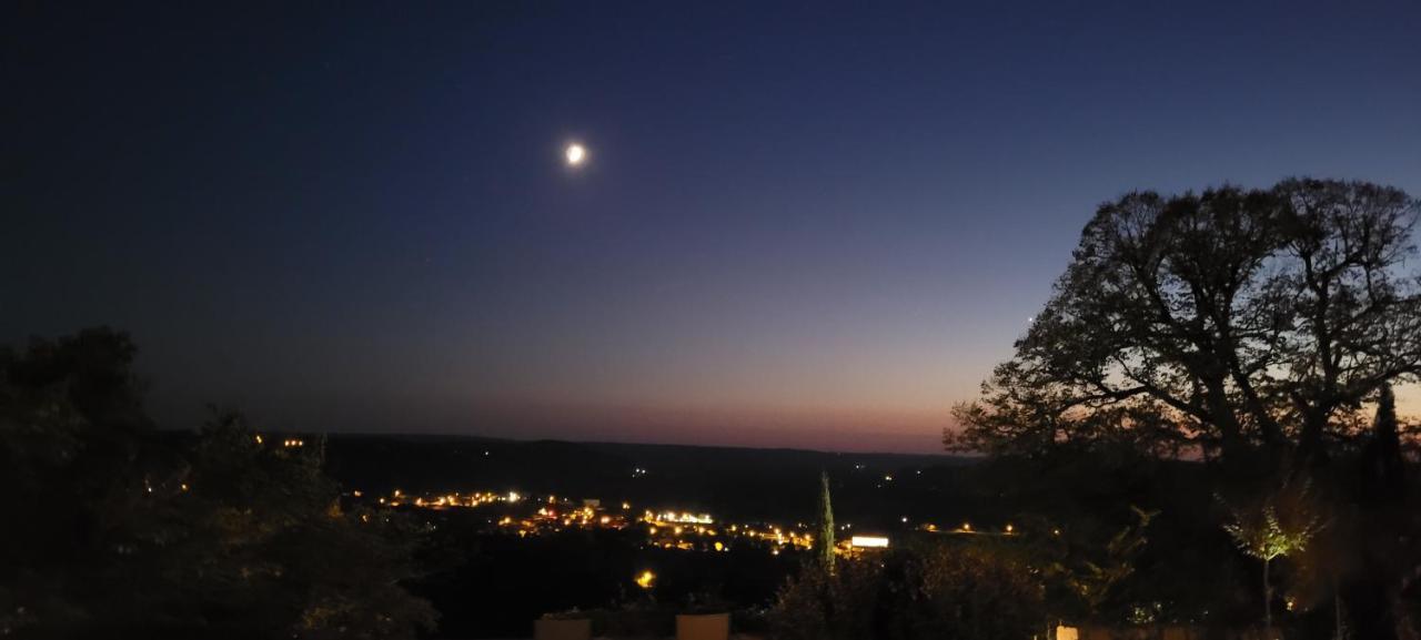 לה בוג Le Clos Des Etoiles B&B מראה חיצוני תמונה