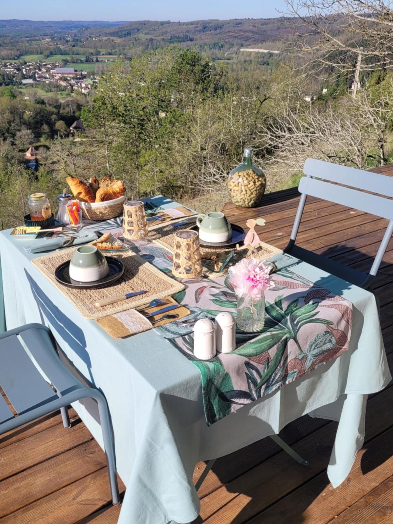 לה בוג Le Clos Des Etoiles B&B מראה חיצוני תמונה